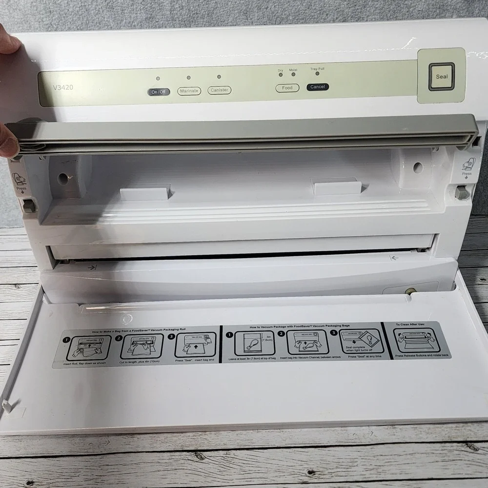FoodSaver‎ V3420 Vacuum Sealer Automatic Bag Sealing System Kitchen Appliance